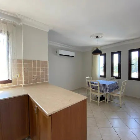 Cosy Apartment In Bitez By The Beach & Shared Pool 아파트 Bodrum